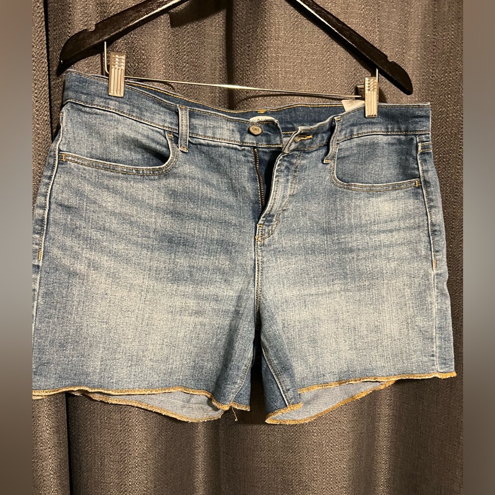 2 pairs of Old Navy Shorts bundle